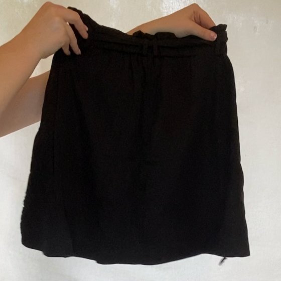 Black Max Paperbag Waist Skirt - Getting Thrifty