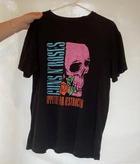 Guns & Roses T-shirt - Getting Thrifty