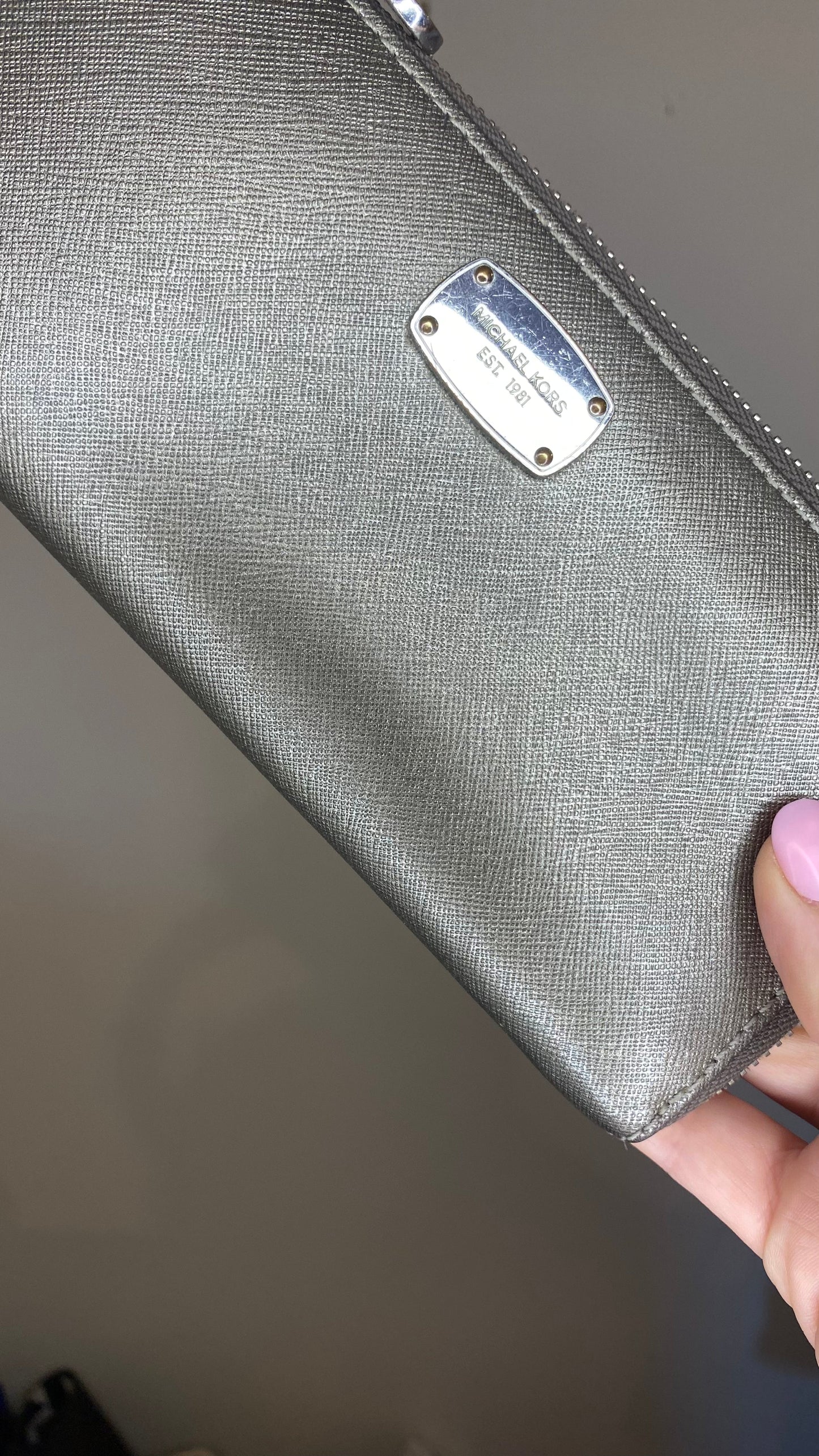 Michael Kors Wallet - Getting Thrifty