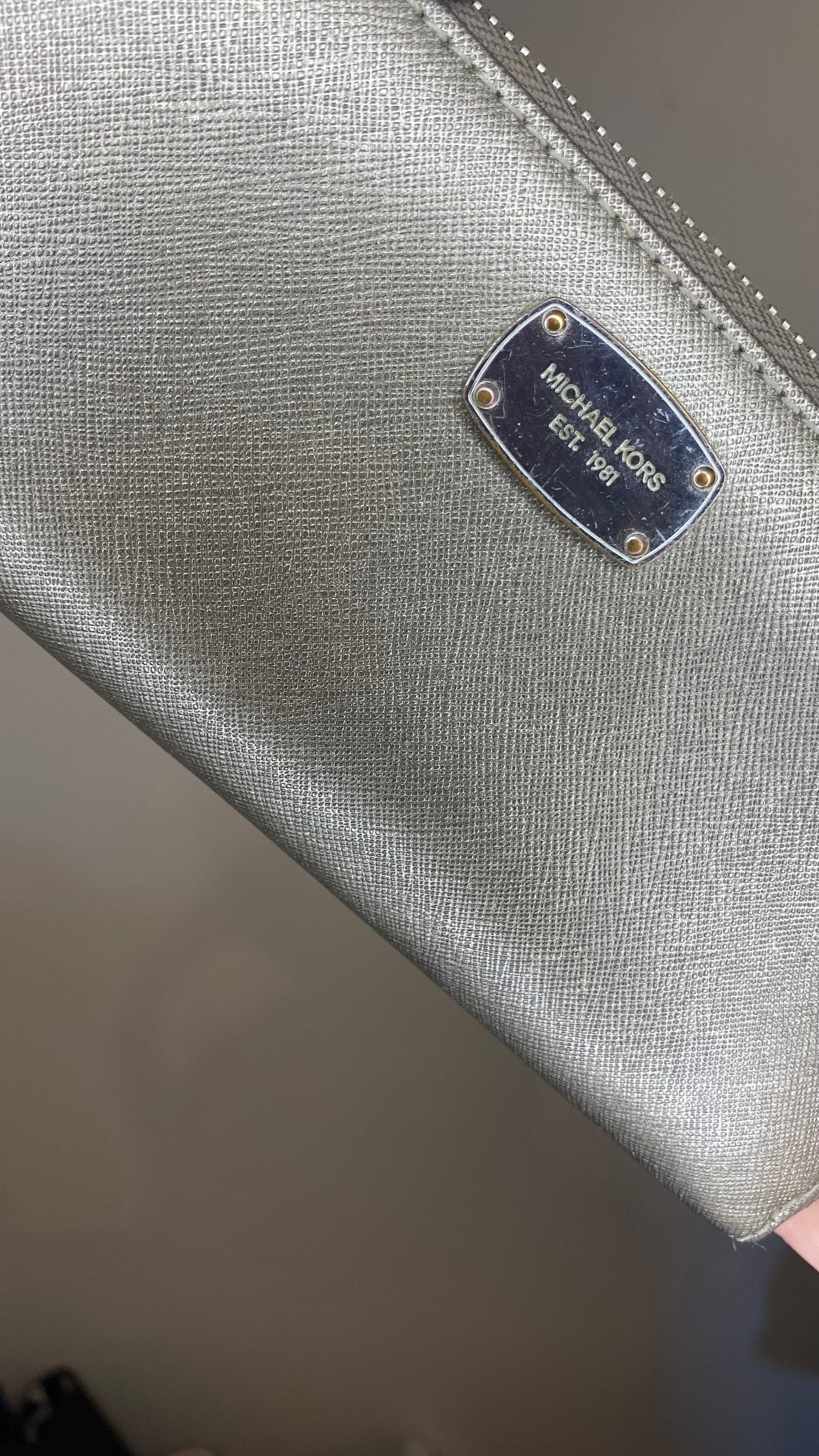 Michael Kors Wallet - Getting Thrifty