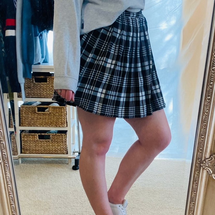 PrettyLIttleThing Checkered Mini Skirt - Getting Thrifty