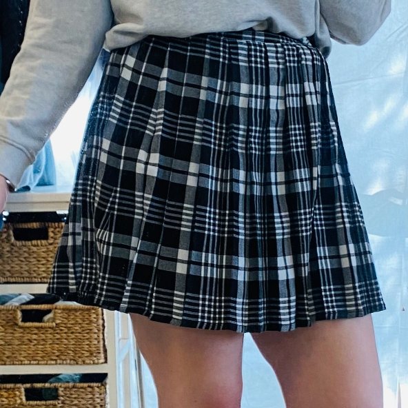 PrettyLIttleThing Checkered Mini Skirt - Getting Thrifty